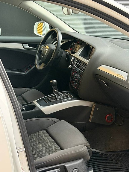 Audi A4 12 of 12