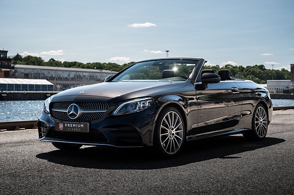 Mercedes-Benz C300 5 of 30