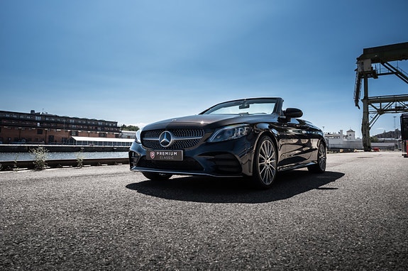 Mercedes-Benz C300 19 of 30