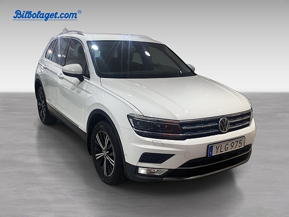 Volkswagen Tiguan 3 of 14