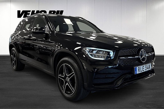 Mercedes-Benz GLC300 de 2 of 5