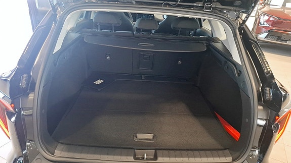 Kia K4 12 of 12