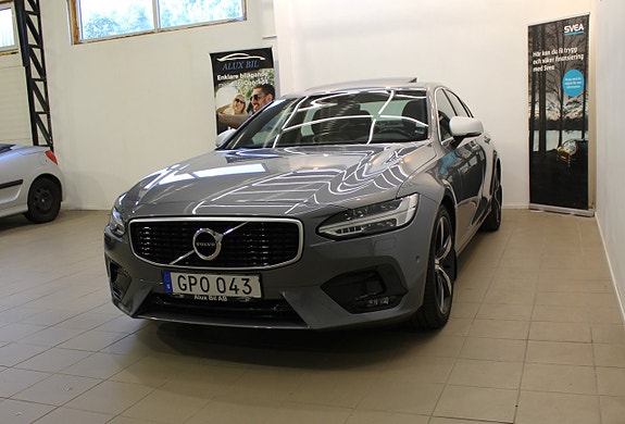 Volvo S90 4 of 5