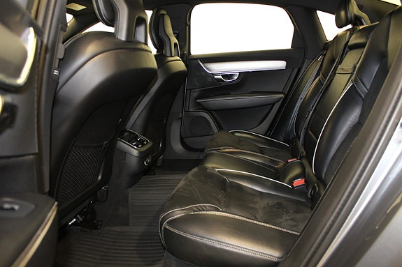 Volvo S90 14 of 21