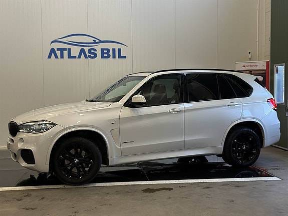 BMW X5 2 of 5