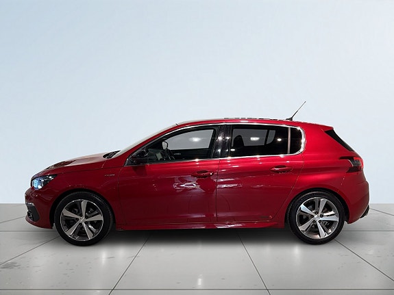 Peugeot 308 4 of 5