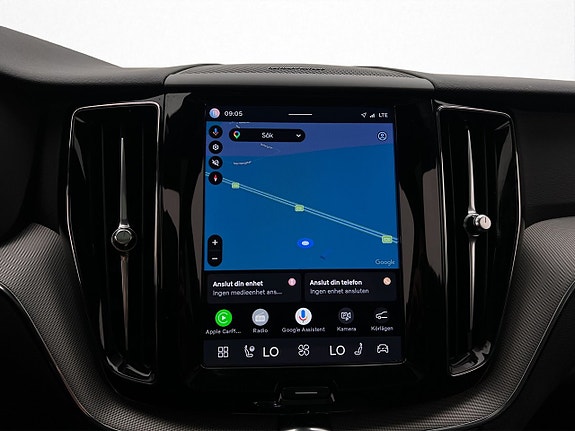 Volvo XC60 18 of 30