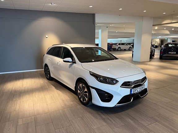 Kia Ceed 4 of 5