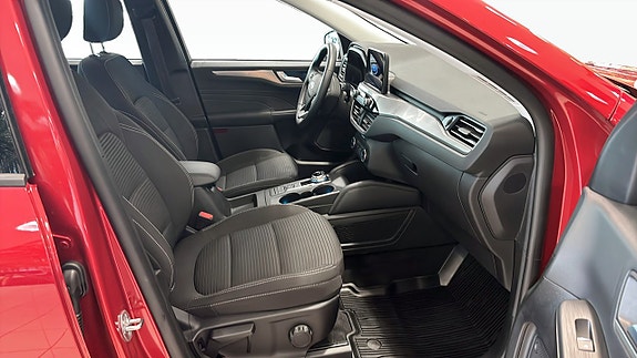 Ford Kuga 3 of 5
