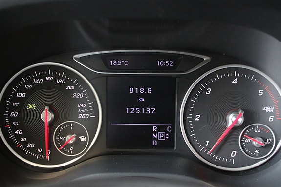 Mercedes-Benz B220 d 9 of 19