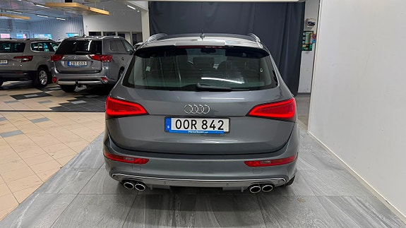 Audi SQ5 8 of 15