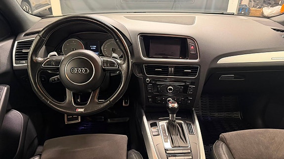 Audi SQ5 11 of 15
