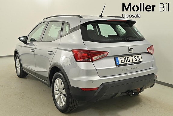 Seat Arona 8 of 13