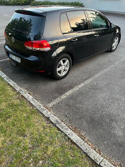 Volkswagen Golf VI 5 of 5