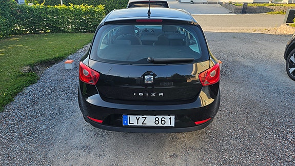 Seat Ibiza 4 of 5