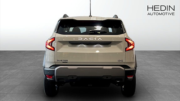 Dacia Duster 7 of 9