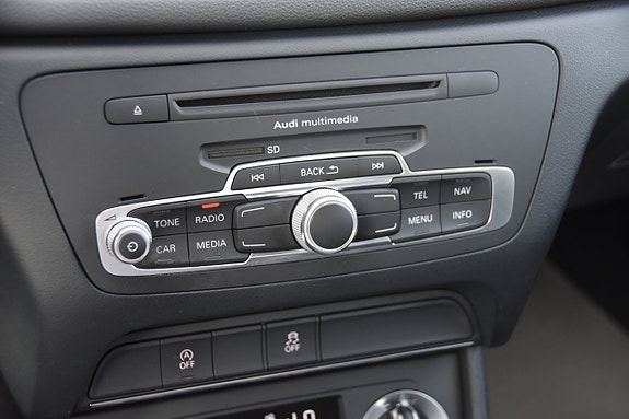 Audi Q3 14 of 16