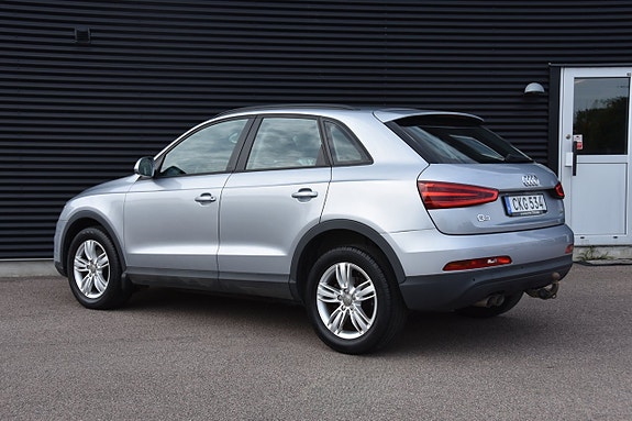 Audi Q3 4 of 5
