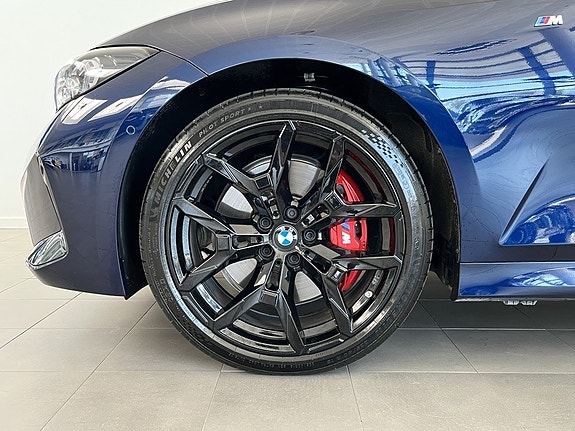 BMW M340i 4 of 5
