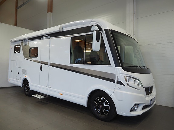 Knaus 600 MG VAN I PLATINUM Auto AC Solcell Cykelställ 2 of 21