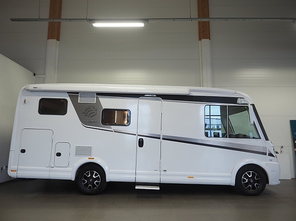 Knaus 600 MG VAN I PLATINUM Auto AC Solcell Cykelställ 3 of 21