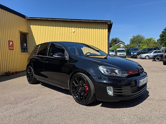 Volkswagen Golf I 3 of 5