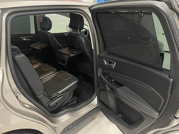 Ford S-MAX 20 of 27