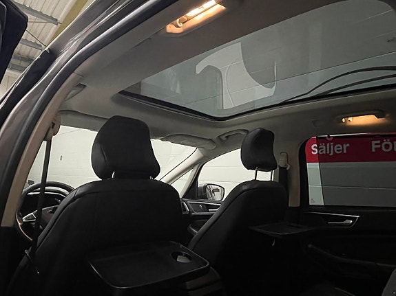 Ford S-MAX 21 of 27