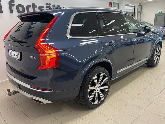 Volvo XC90 4 of 5