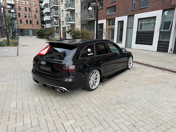 Audi A4 5 of 13
