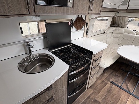 Kabe ROYAL 630 GLE KS (Mover, queensbed)(LAGERRENSNING) 7 of 11