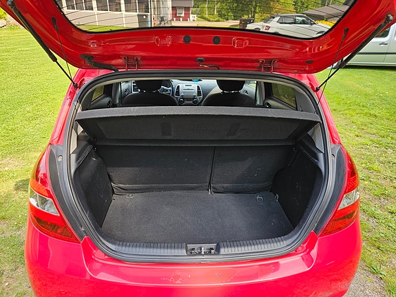 Hyundai i20 9 of 14