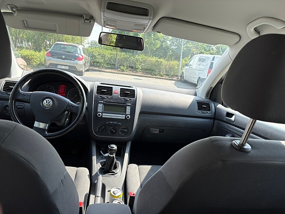 Volkswagen Golf V 6 of 7