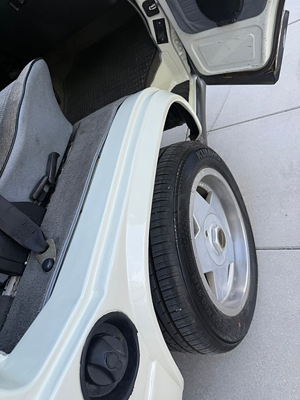 Volkswagen Caravelle 8 of 30