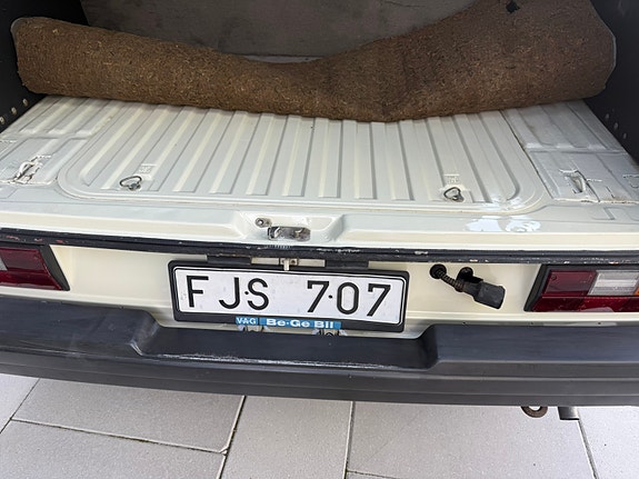 Volkswagen Caravelle 11 of 30