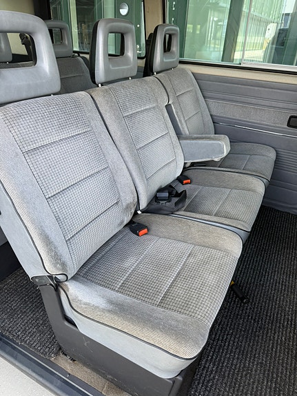 Volkswagen Caravelle 16 of 30