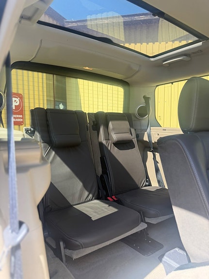 Land Rover Discovery 4 6 of 22