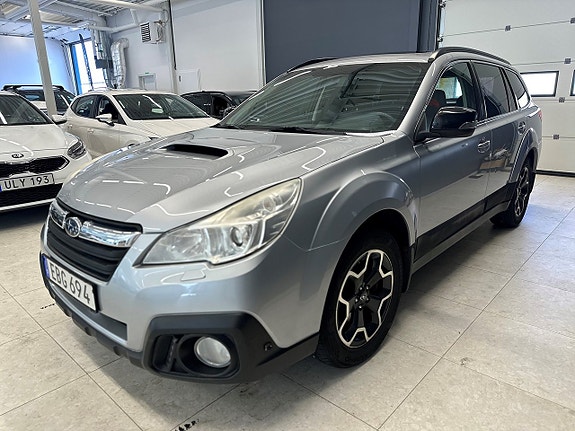 Subaru Outback 4 of 5