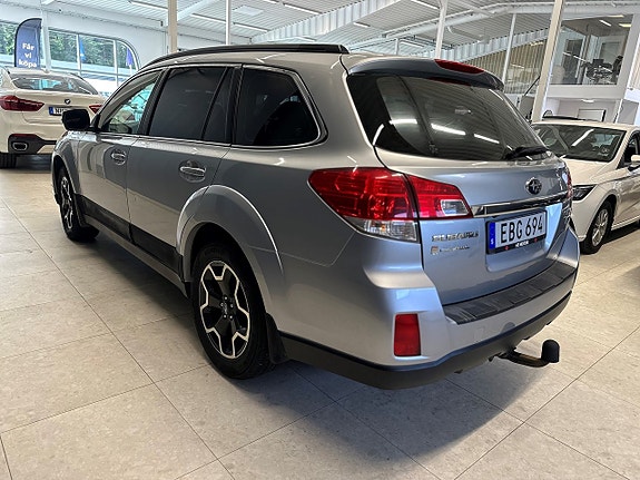 Subaru Outback 5 of 5