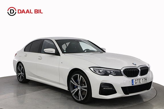 BMW 330e 3 of 5