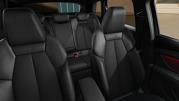 Audi Q4 e-tron 10 of 11