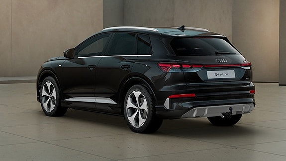 Audi Q4 e-tron 3 of 11