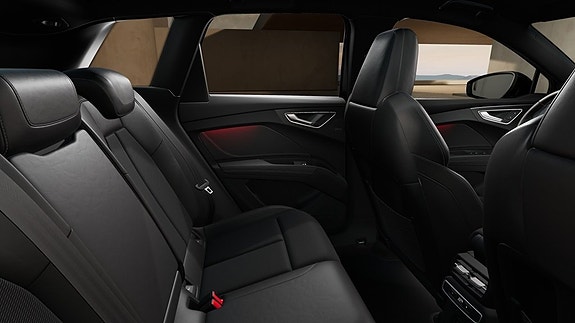 Audi Q4 e-tron 11 of 11