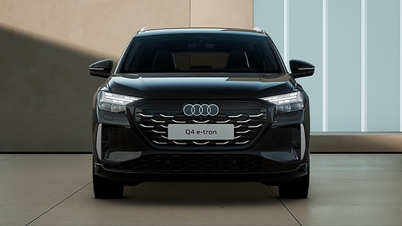 Audi Q4 e-tron 4 of 11
