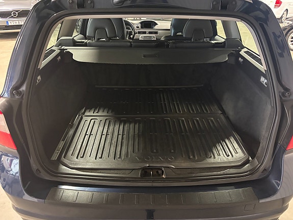 Volvo V70 9 of 10
