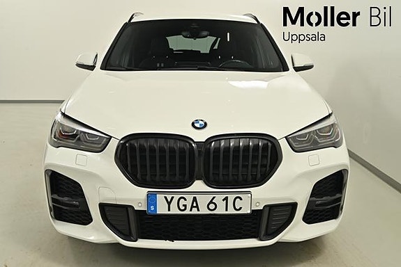 BMW X1 3 of 5
