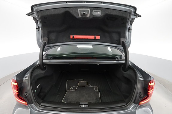 Volvo S60 27 of 27