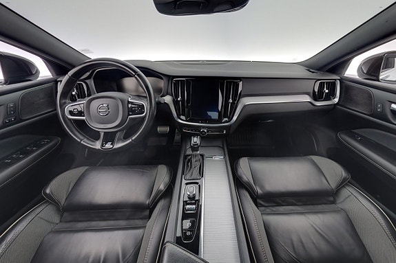 Volvo S60 12 of 27