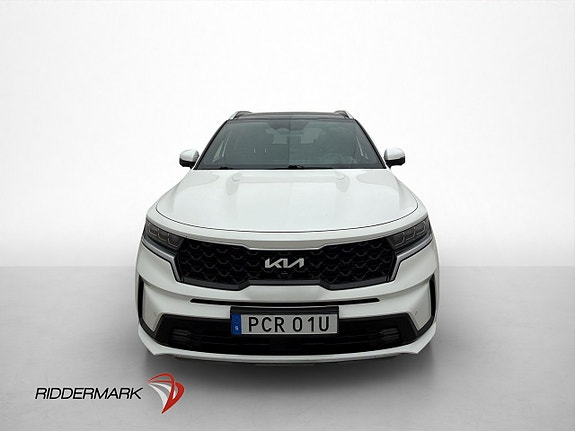Kia Sorento 2 of 5