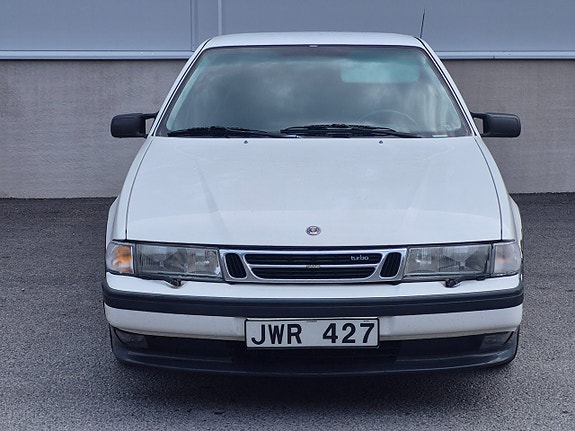Saab 9000 4 of 5